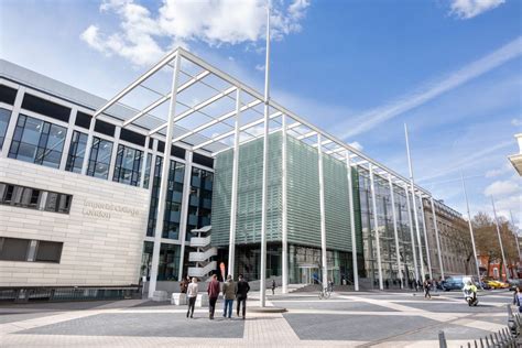 英国帝国理工学院毕业后好就业吗