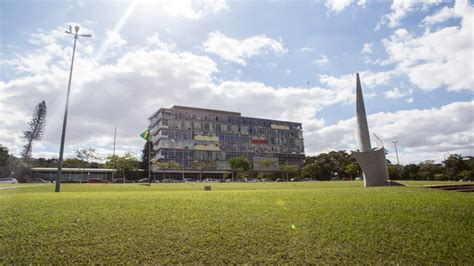 米纳斯吉拉斯联邦大学又哪些专业？