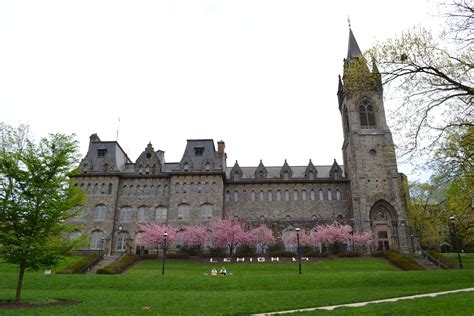 美国里海大学是一所私立研究型大学