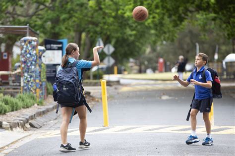 澳洲金斯伍德学院是联合教会下属的一所私立学校