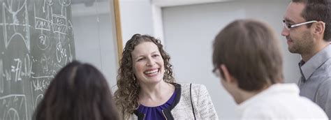 德国留学 卡尔斯鲁厄大学的课程设置及研究方向