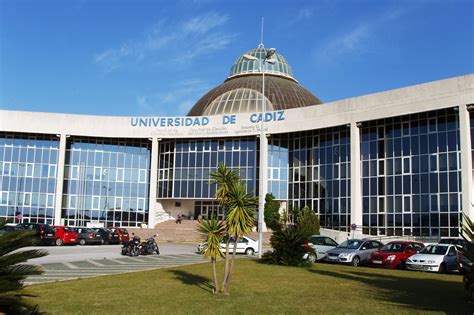加的斯大学是西班牙一所综合性国立大学