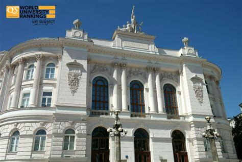 波兰华沙工业大学简介