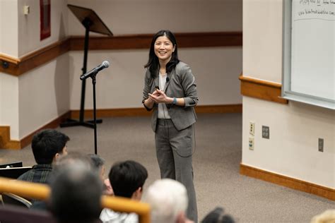 荷兰留学 汉恩大学概况及本科英文授课专业