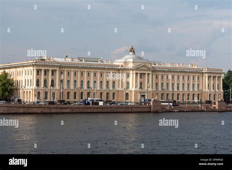 艺术生到俄罗斯的列宾美术学院留学好吗