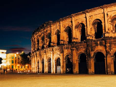 法国尼姆大学发展现状
