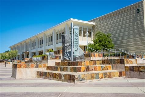 加拿大留学 达英国际学院的基本概况
