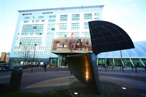 英国留学 布拉德福德大学是一所英国老牌名校