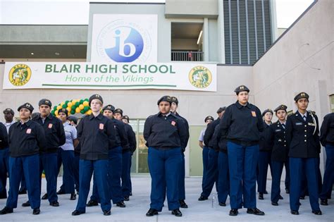 美国私立高中布莱尔中学介绍