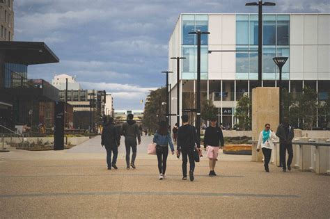 怎么申请马来西亚医学的研究生就读