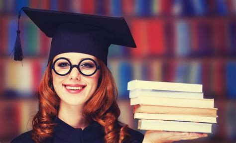 到世纪大学去留学教育学研究生好不好