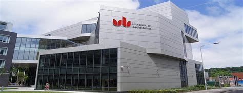 英国贝德福德大学热门专业简介