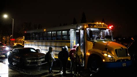 爱尔兰高中开学时间