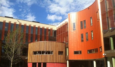 英国留学 安格利亚鲁斯金大学院校简介及专业设置