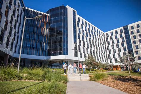 澳大利亚堪培拉大学是英联邦大学协会的成员