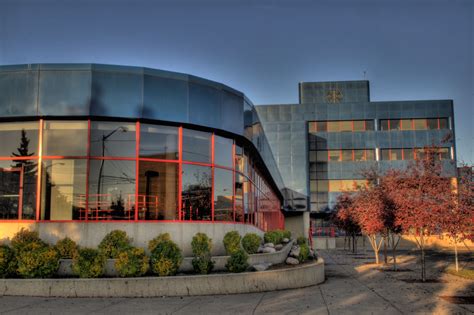 加拿大埃德蒙顿公立教育局的简单介绍