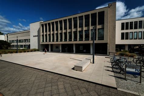 德国留学 柏林自由大学的教学和研究领域十分广泛