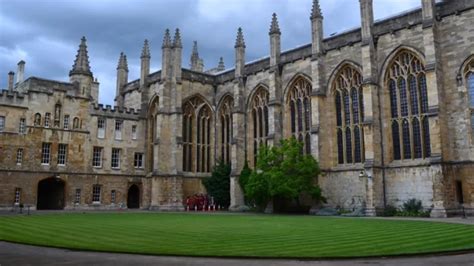 牛津大学比剑桥大学好的7个理由