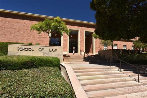 加州大学洛杉矶分校法学院入学要求
