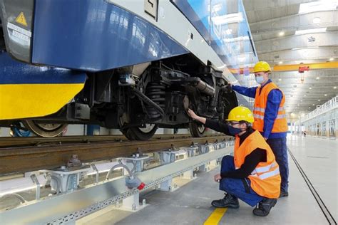 铁道车辆运用与检修