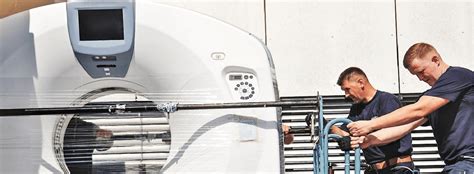 医疗设备安装与维护