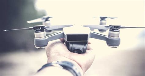 无人机操控与维护