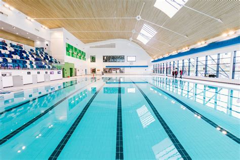 休闲体育服务与管理