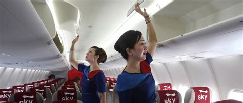 商务外语(航空乘务)