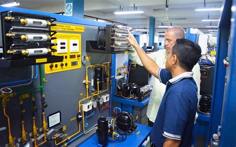 制冷和空调设备运用与维修