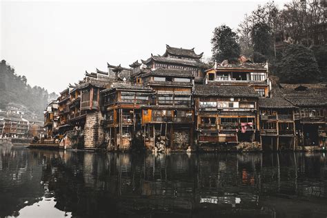 中国少数民族语言文学