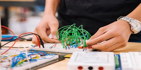 电子科学与技术