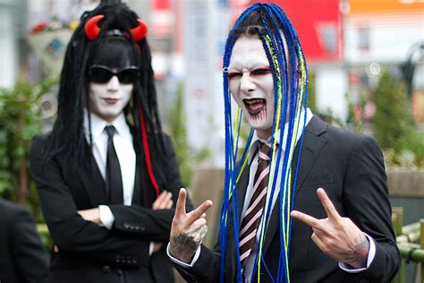 服装与服饰设计