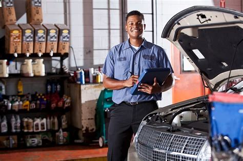 汽车营销与维修技术