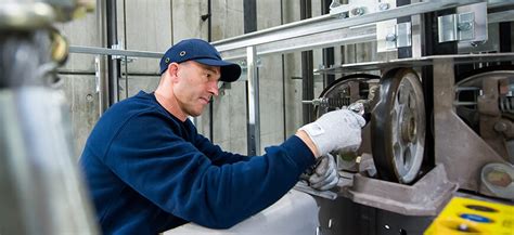 电梯安装与维修