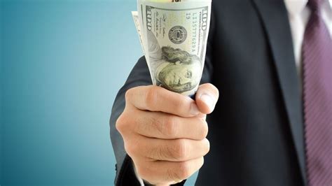 劳动与社会保障