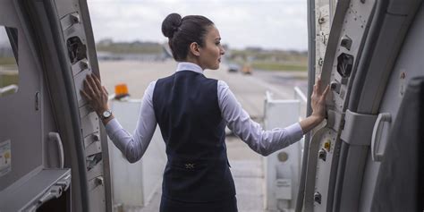 航空服务(空乘、高铁乘务方向)