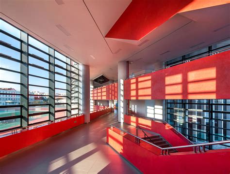 天津泰达枫叶国际学校初中双语课程