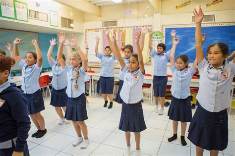 河南枫叶国际学校高中中英文双语课程