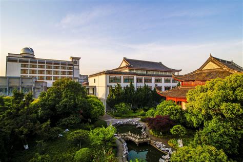 宁波国际学校国际高中课程
