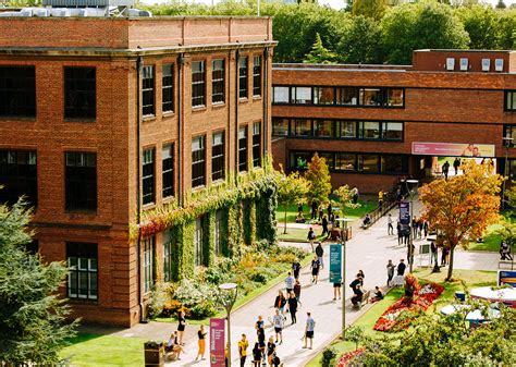 云南大学英国赫尔大学2+2国际本科留学项目2021年招生简章