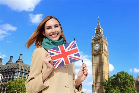 启德留学英国入读本科课程