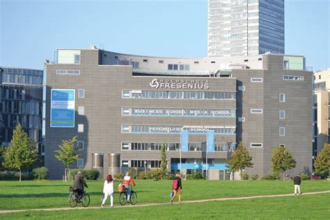 费森尤斯应用技术大学预科