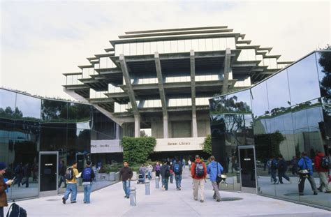 西班牙留學(xué)三大熱門專業(yè)的選擇