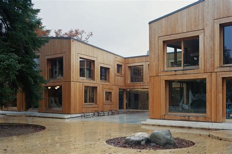 多莫斯設(shè)計學院