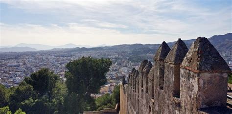 西班牙大學(xué)的畢業(yè)生就業(yè)