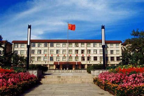 中国政法大学(在职研究生)