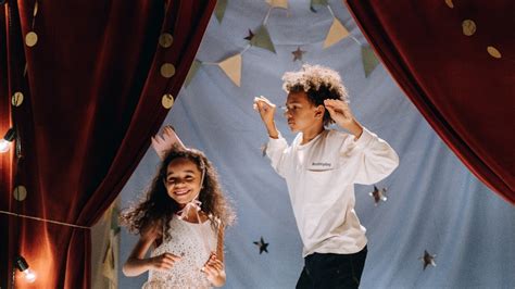 少兒英語表演課（3-5歲）