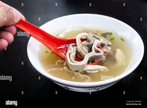 豬肚煲雞