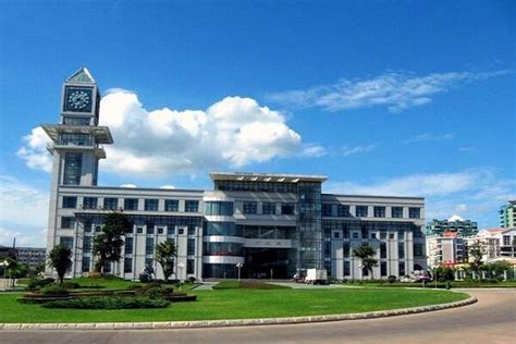 中南财经政法大学