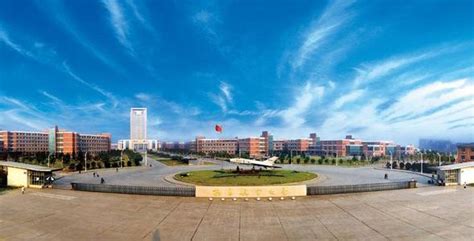 南昌航空大学